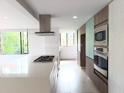 Apartamento de 3 alcobas en arriendo en San Lucas, Medellín, 140 m² · foto 6 de 20