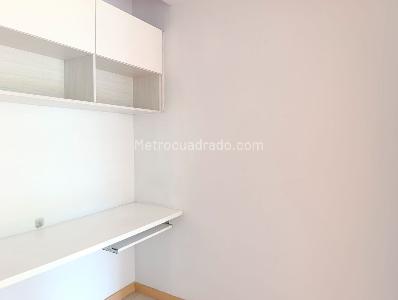 Apartamento de 3 alcobas en arriendo en San Lucas, Medellín, 140 m² · foto 8 de 20