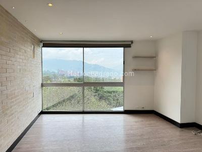 Apartamento en venta en El Poblado, Medellín · foto 11 de 16