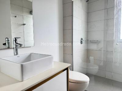 Apartamento en venta en El Poblado, Medellín · foto 15 de 16