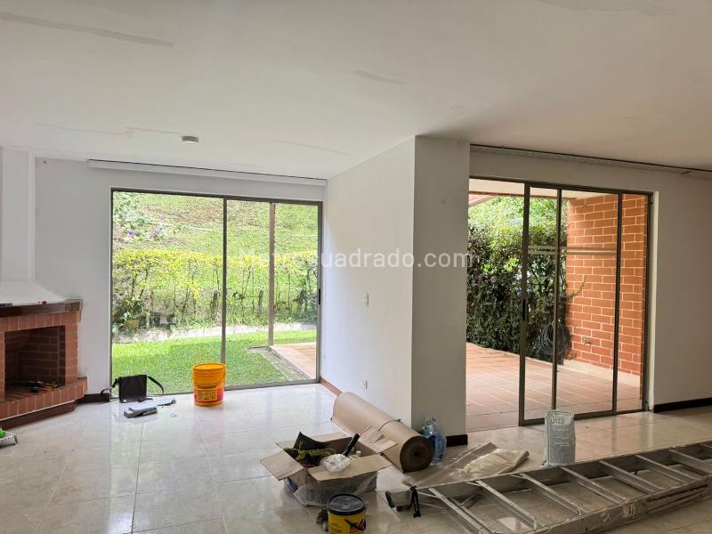 3BR House in ENVIGADO (220 m²)