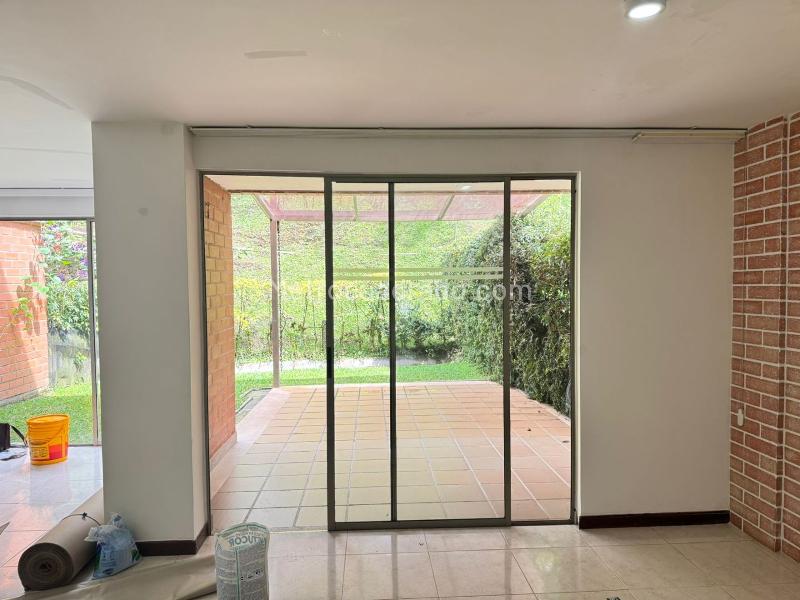 3BR House in ENVIGADO (220 m²) - 2