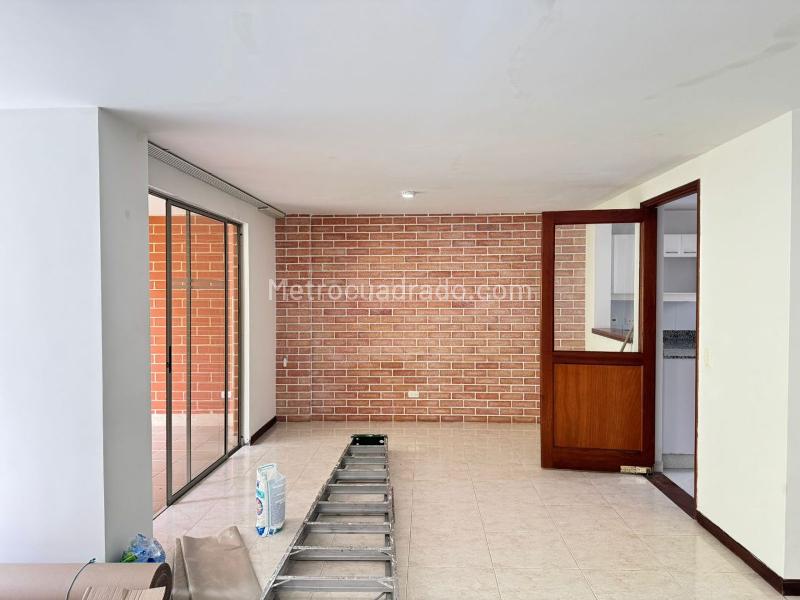 3BR House in ENVIGADO (220 m²) - 3