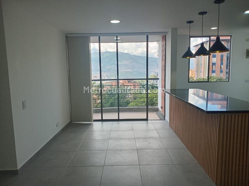 Spacious 3BR Apartment in El Poblado
