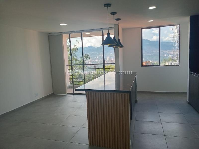Apartamento Amplio de 3 Alcobas en El Poblado - 5