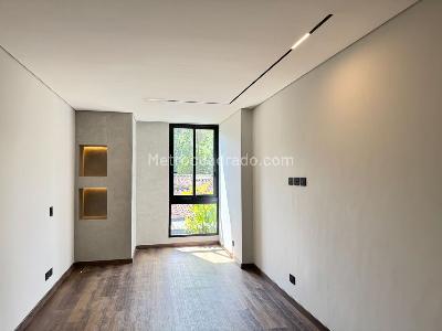 Apartamento de 2 alcobas en venta en El Poblado, Medellín, 170 m² · foto 12 de 18