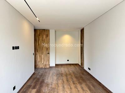 Apartamento de 2 alcobas en venta en El Poblado, Medellín, 170 m² · foto 15 de 18