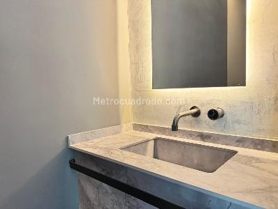 Apartamento de 2 alcobas en venta en El Poblado, Medellín, 170 m² · foto 18 de 18