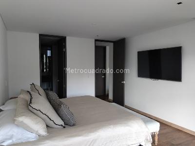 Apartamento en venta en El Poblado, Medellín · foto 11 de 17