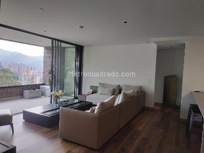 Apartamento en venta en El Poblado, Medellín · foto 3 de 17