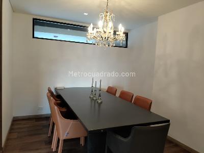 Apartamento en venta en El Poblado, Medellín · foto 6 de 17