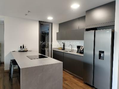Apartamento en venta en El Poblado, Medellín · foto 9 de 17