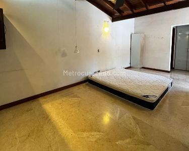Casa de 4 alcobas en venta en Envigado, Envigado, 220 m² · foto 10 de 15