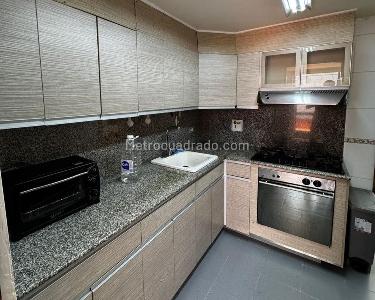 Casa de 4 alcobas en venta en Envigado, Envigado, 220 m² · foto 4 de 15