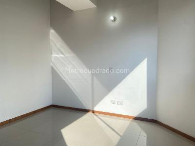 Apartamento de 3 alcobas en venta en Sabaneta, Sabaneta, 138 m² · foto 15 de 19