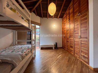 Casa de 4 alcobas en venta en Envigado, Envigado, 350 m² · foto 10 de 18