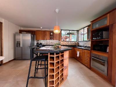 Casa de 4 alcobas en venta en Envigado, Envigado, 350 m² · foto 4 de 18