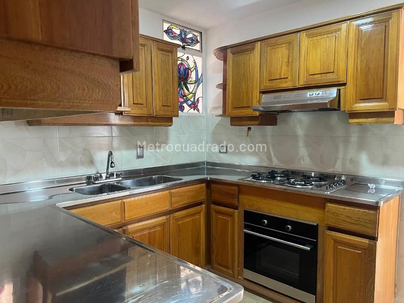 3BR House for Rent in Closed Unit near El Poblado - 6