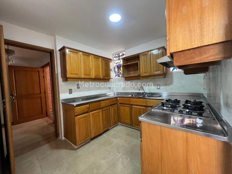 3BR House for Rent in Closed Unit near El Poblado - 9