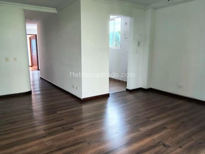 Apartamento Encantador de 2 Alcobas con Estudio en El Poblado - 5