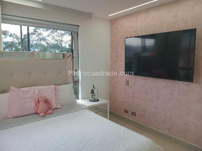 Apartamento de 3 alcobas en venta en El Poblado, Medellín, 157 m² · foto 14 de 20