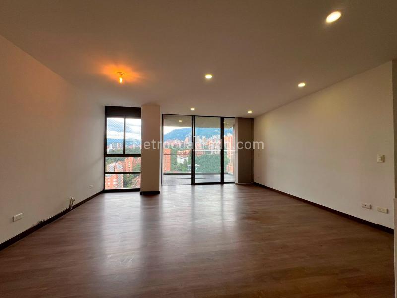 3BR Apartment in ENVIGADO (140 m²)