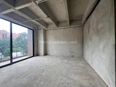 Apartamento de 3 alcobas en venta en El Diamante No. 2, Medellín, 243 m² · foto 10 de 11