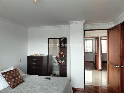 Apartamento de 3 alcobas en venta en El Poblado, Medellín, 148 m² · foto 13 de 19