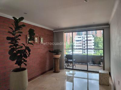 Apartamento de 3 alcobas en venta en El Poblado, Medellín, 148 m² · foto 5 de 19