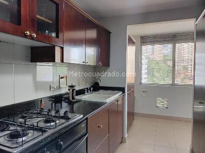 Apartamento de 3 alcobas en venta en El Poblado, Medellín, 148 m² · foto 7 de 19