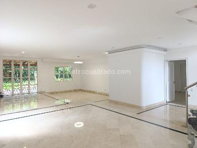 Casa de 4 alcobas en venta en El Poblado, Medellín, 400 m² · foto 5 de 20