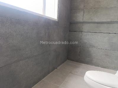 Casa de 4 alcobas en venta en El Poblado, Medellín, 324 m² · foto 18 de 20