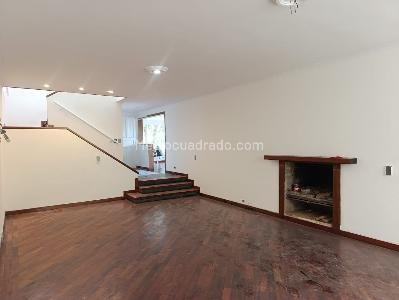 Casa de 4 alcobas en venta en El Poblado, Medellín, 324 m² · foto 2 de 20
