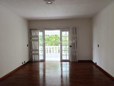 Casa de 4 alcobas en venta en El Poblado, Medellín, 324 m² · foto 9 de 20