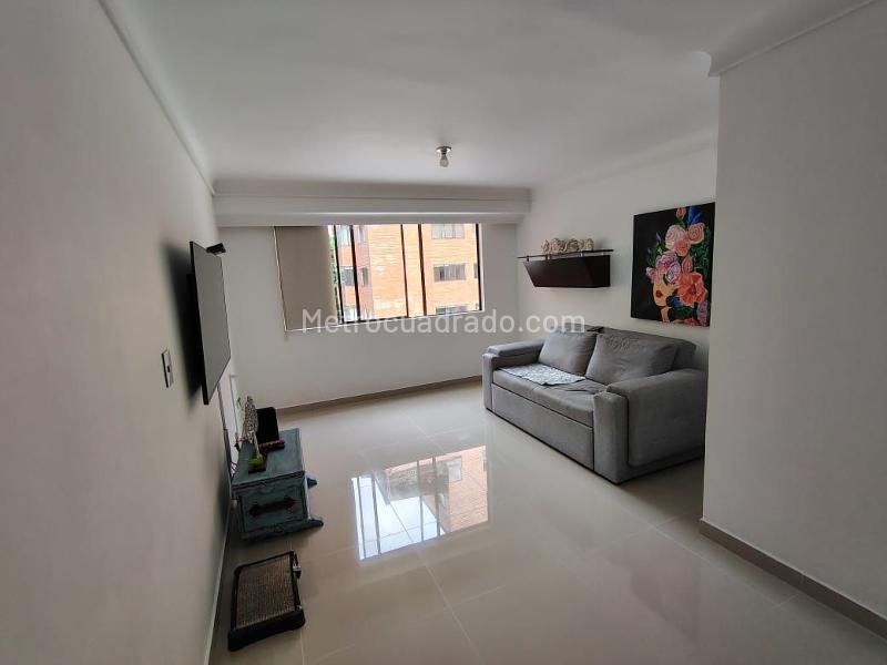 3BR Apartment Near Amenities in El Poblado - 6