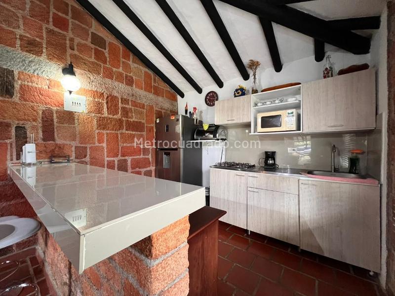 2BR House in LLANOGRANDE (100 m²) - 4