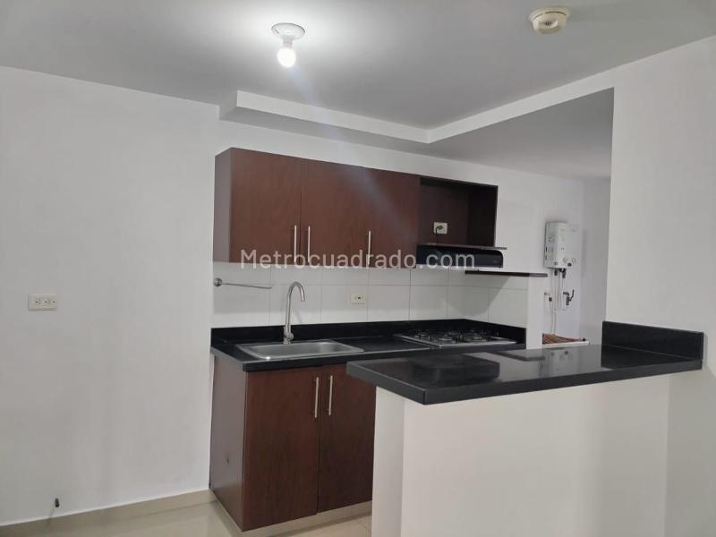3BR Apartment for Rent in Envigado (Gated Community) - 3