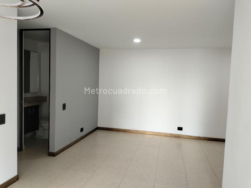 Apartamento Moderno de 3 Alcobas en El Poblado - 3