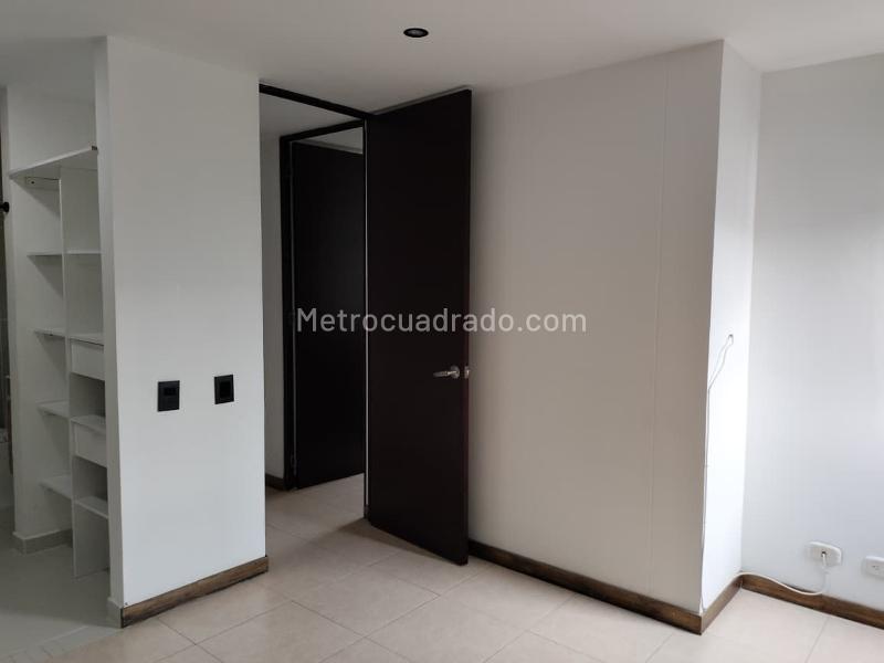 Apartamento Moderno de 3 Alcobas en El Poblado - 8