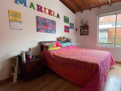 Casa de 3 alcobas en venta en El Poblado, Medellín, 164 m² · foto 6 de 10