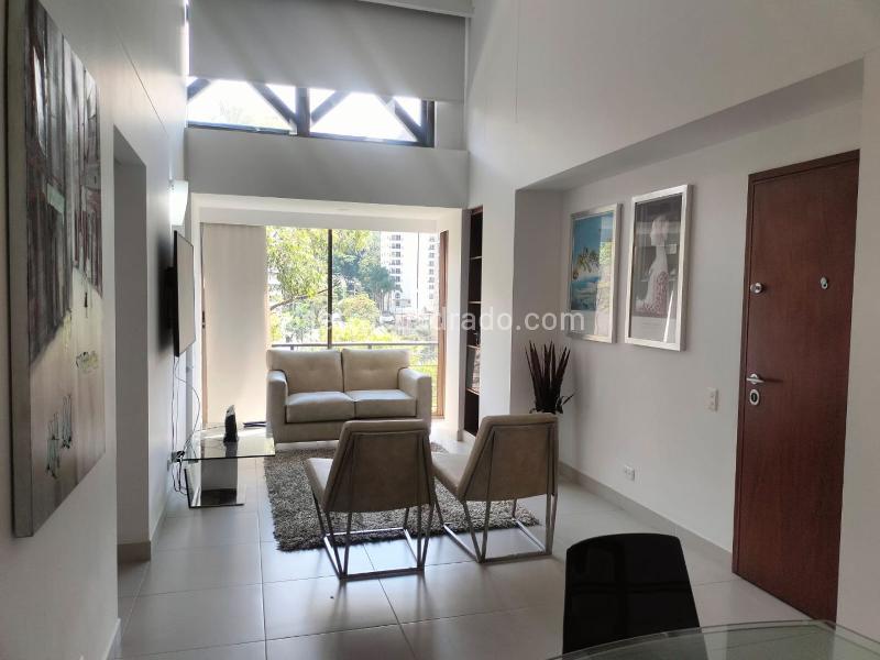 Apartamento Amoblado de 2 Alcobas con Gimnasio en El Poblado - 2