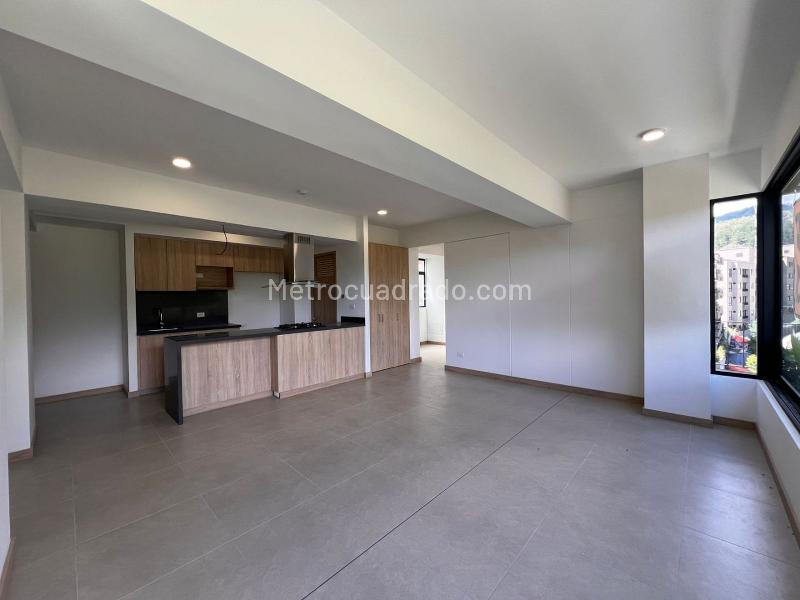 3BR Apartment in RETIRO (87 m²)