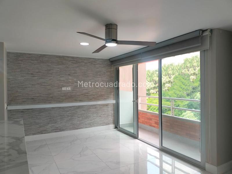 Charming 1BR Apartment Near University in El Poblado - 2