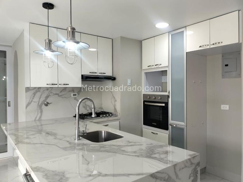 Charming 1BR Apartment Near University in El Poblado - 6