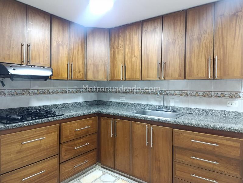 3BR Apartment in El Poblado Gated Community with Pool - 5