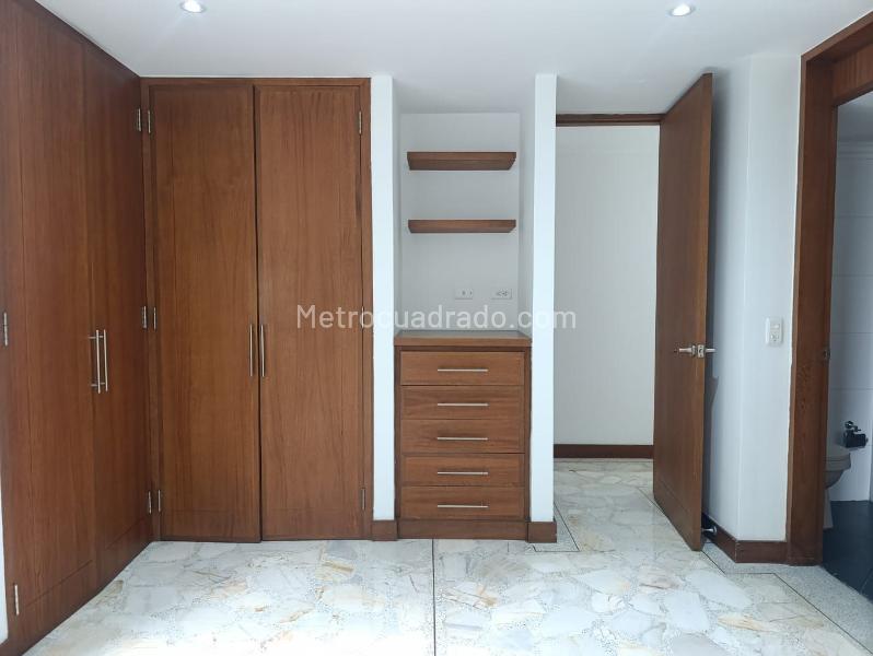 3BR Apartment in El Poblado Gated Community with Pool - 7