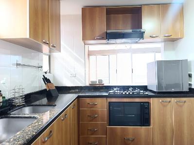 Apartamento de 3 alcobas en venta en El Poblado, Medellín, 169 m² · foto 5 de 19