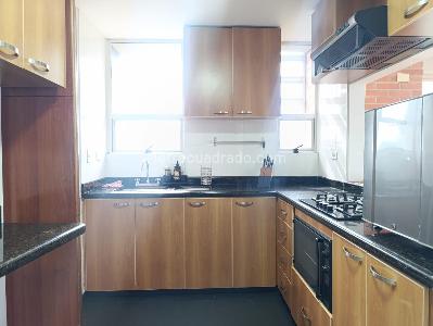 Apartamento de 3 alcobas en venta en El Poblado, Medellín, 169 m² · foto 6 de 19