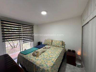Apartamento de 3 alcobas en venta en El Poblado, Medellín, 98 m² · foto 8 de 15