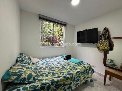Apartamento de 3 alcobas en venta en El Poblado, Medellín, 98 m² · foto 9 de 15